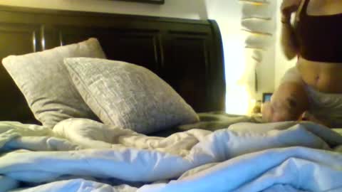 Snapshot of missmoonmagic13 chatting on June 11, 2026, 8:34 am Maxxx online show from June 11, 2026, 8:34 am