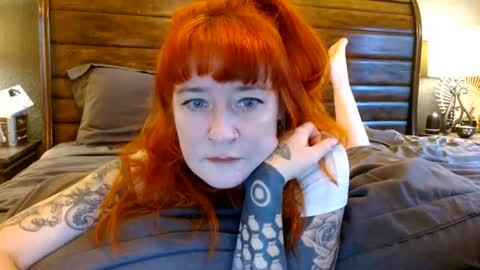 Snapshot of missmoonmagic13 chatting on July 1, 2026, 2:13 am Maxxx online show from July 1, 2026, 2:13 am