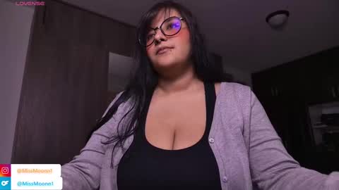 MissMoon online show from September 9, 2025, 9:58 pm