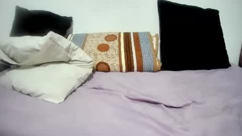 missperfectbody online show from October 27, 2025, 12:20 pm