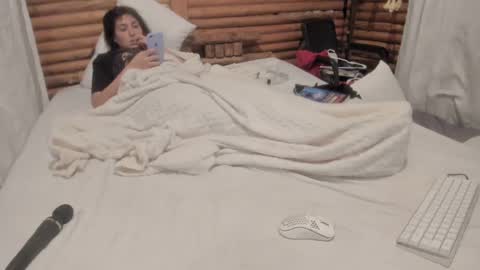 sarah online show from February 8, 2025, 7:26 am