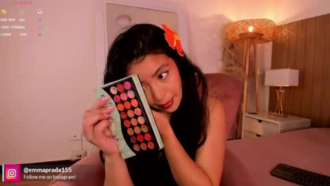 Emma Prada online show from April 15, 2026, 12:01 pm