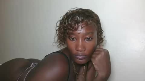 pretty gal online show from June 18, 2026, 5:17 pm