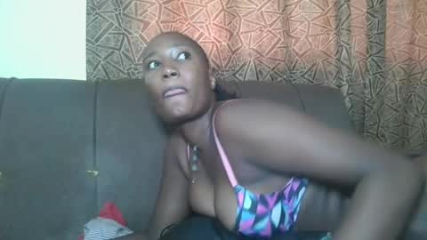 pretty gal online show from July 30, 2026, 2:27 pm
