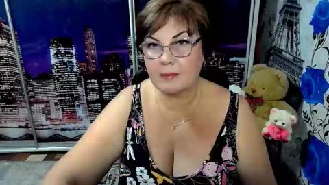 Snapshot of missritabella chatting on November 2, 2025, 6:32 pm Rita online show from November 2, 2025, 6:32 pm