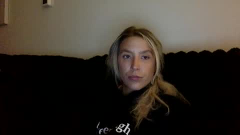 Alyssa online show from May 18, 2026, 2:07 am
