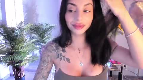 Snapshot of misssiennaa chatting on June 21, 2026, 5:32 am Sienna online show from June 21, 2026, 5:32 am