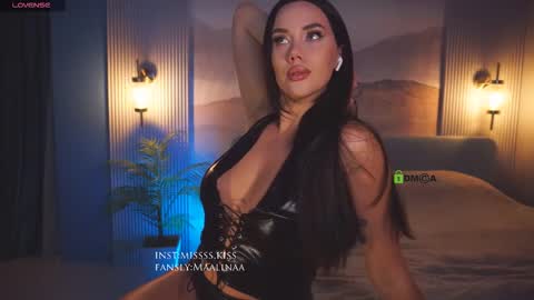 Snapshot of missss_kiss chatting on October 15, 2025, 7:14 pm Missss kiss online show from October 15, 2025, 7:14 pm