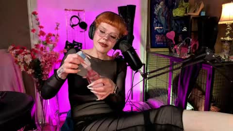 Tacodeluxe online show from May 15, 2026, 10:50 pm