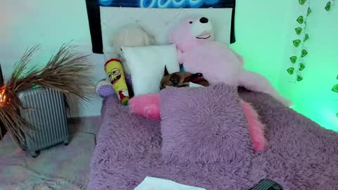  Natalie Texass indepedent model online show from December 22, 2024, 4:50 am