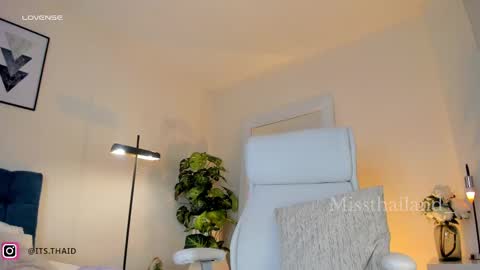 Fernanda Davila online show from January 14, 2025, 11:16 pm