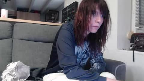 missthon online show from January 9, 2026, 12:52 pm