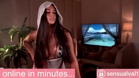 OF online show from November 3, 2025, 7:59 pm