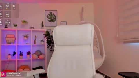 Mafe Jimenez online show from September 24, 2025, 1:03 pm