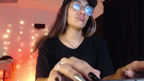 IG MISSVENUSS1 online show from December 24, 2024, 1:59 am