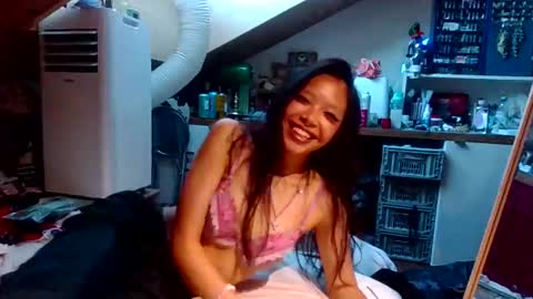 Miss Versatile online show from May 27, 2026, 6:16 pm