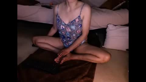 Snapshot of misswid chatting on December 17, 2024, 11:17 am Misswid online show from December 17, 2024, 11:17 am