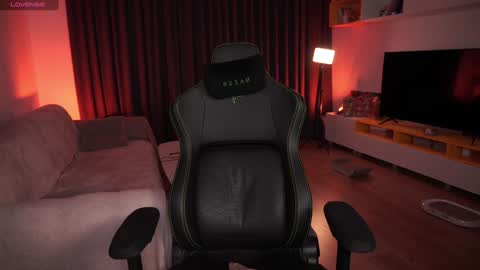 Winey online show from January 23, 2025, 5:52 pm