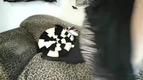 Missy Dee online show from October 5, 2025, 4:44 am