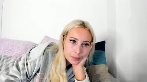 Snapshot of missy_matrix chatting on May 12, 2026, 8:22 am Missy matrix online show from May 12, 2026, 8:22 am