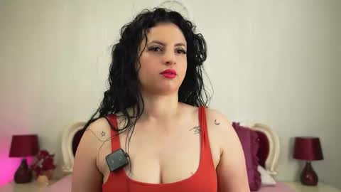 Snapshot of missy_skye chatting on June 8, 2026, 6:14 am Skye online show from June 8, 2026, 6:14 am