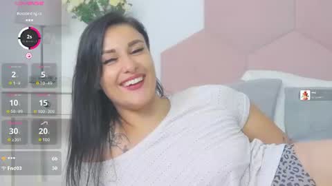 Snapshot of missyross_ chatting on July 23, 2026, 6:39 pm Elly online show from July 23, 2026, 6:39 pm