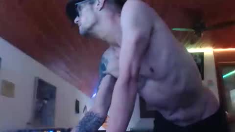 MistakenBoy online show from January 18, 2026, 3:21 am