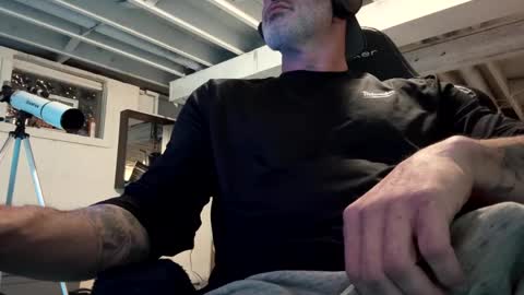 AJ online show from January 3, 2025, 6:11 am