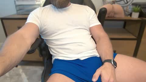 MISTER DILF  online show from October 4, 2025, 2:59 pm