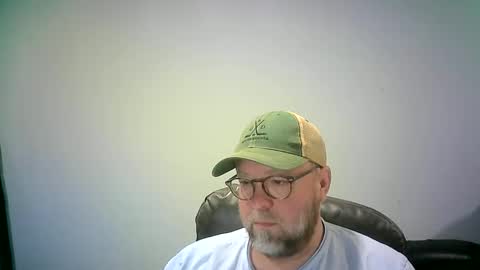 Mr. Happy online show from September 10, 2025, 6:24 am