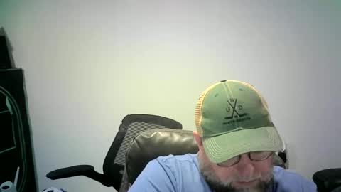 Mr. Happy online show from September 30, 2025, 5:45 am