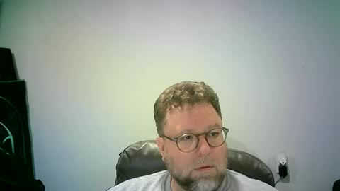 Mr. Happy online show from October 13, 2025, 6:57 am