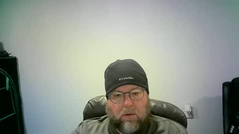 Mr. Happy online show from November 30, 2025, 8:07 am