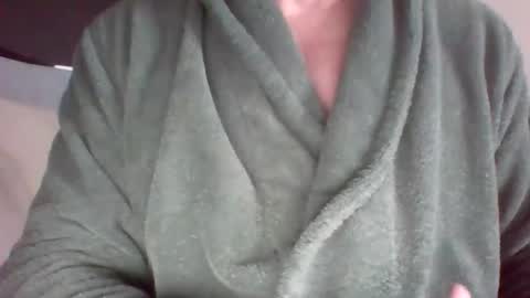 mister_tommm80 online show from November 17, 2025, 7:58 am