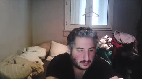 misterbelled online show from December 17, 2025, 12:22 pm