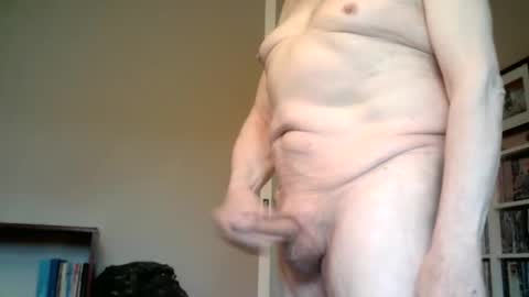 Snapshot of mistersilver66 chatting on January 7, 2025, 11:05 am mistersilver66 online show from January 7, 2025, 11:05 am