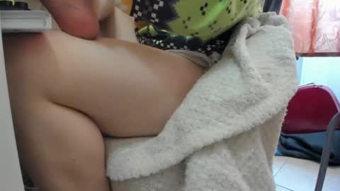 Snapshot of mistress_adel chatting on April 24, 2026, 6:27 am mistress_adel online show from April 24, 2026, 6:27 am