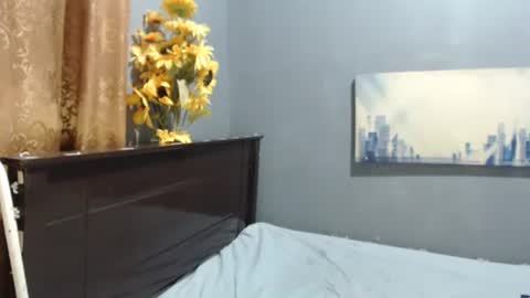 elizabeth online show from January 3, 2025, 4:16 pm