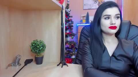 Mistress Kristi online show from December 27, 2024, 8:50 pm