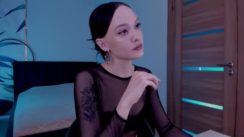 Mistress Mia online show from September 14, 2025, 9:36 pm