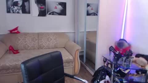 mistress_milfa online show from February 15, 2026, 8:57 am