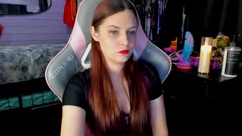 Dirty Priest and Ivi online show from March 5, 2026, 11:01 pm