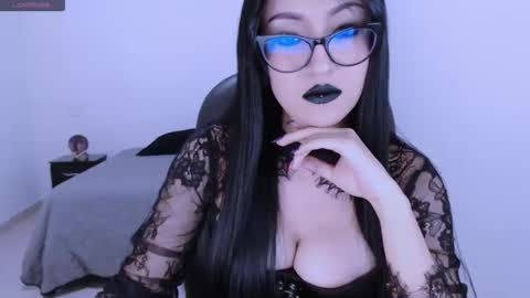 Mistress online show from January 18, 2026, 1:53 am