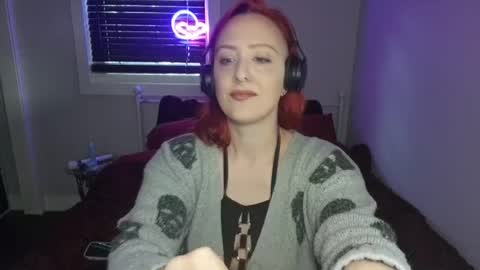 Snapshot of mistresslolamischief chatting on August 8, 2026, 9:28 pm Mistress Mischief online show from August 8, 2026, 9:28 pm