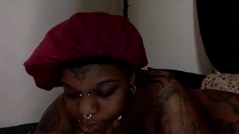Snapshot of mistressmystii chatting on November 27, 2025, 2:24 am Mistress Mystii online show from November 27, 2025, 2:24 am