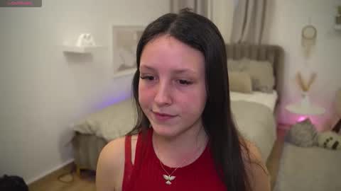 Sindy online show from February 26, 2026, 9:08 am