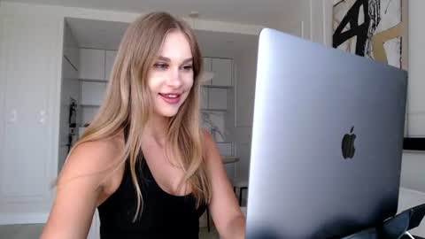 Snapshot of mistressuniverse chatting on July 28, 2026, 12:48 pm mistressuniverse online show from July 28, 2026, 12:48 pm