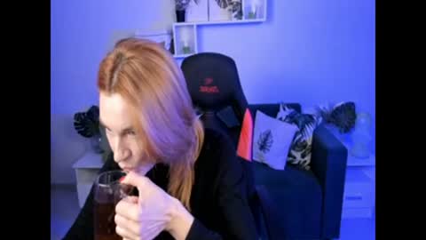 MistyBarnes NONUDE MODEL online show from December 9, 2024, 9:17 am