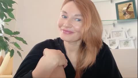 MistyBarnes NONUDE MODEL online show from March 27, 2026, 11:10 am