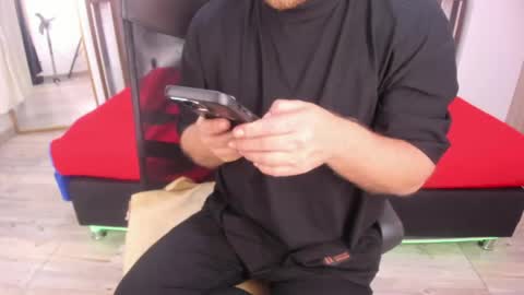 Snapshot of mitchbukanan chatting on May 27, 2026, 12:29 am mitchbukanan online show from May 27, 2026, 12:29 am